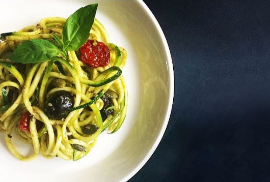 Simple + Healthy Courgetti Arrabiata recipe