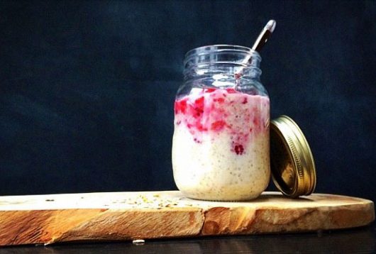 Simple + Healthy Overnight Oats recipe