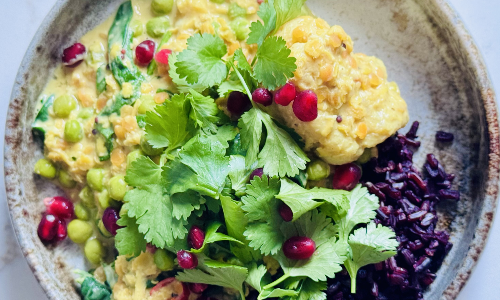 Red Lentil Dhal with Cauliflower, Spinach & Peas